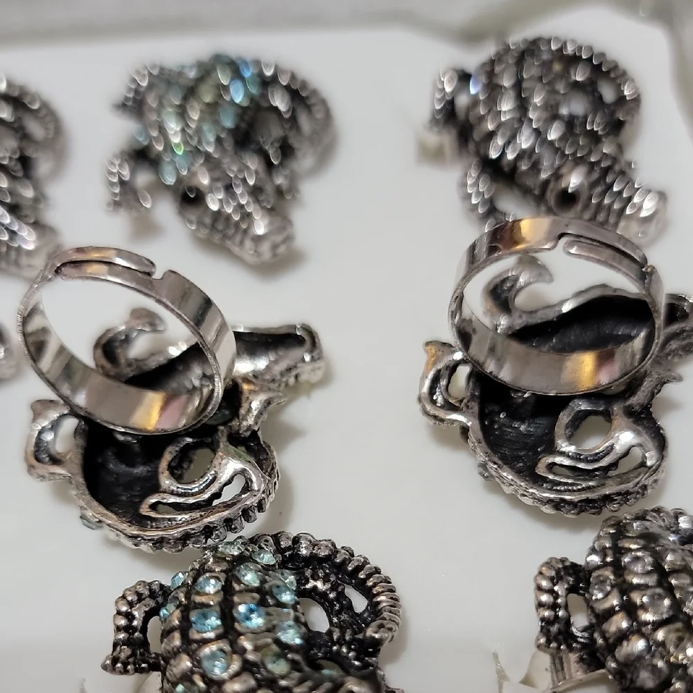 Silver and Multicolor Rhinestone Alligator Adjustable Rings - Picture 3 of 6